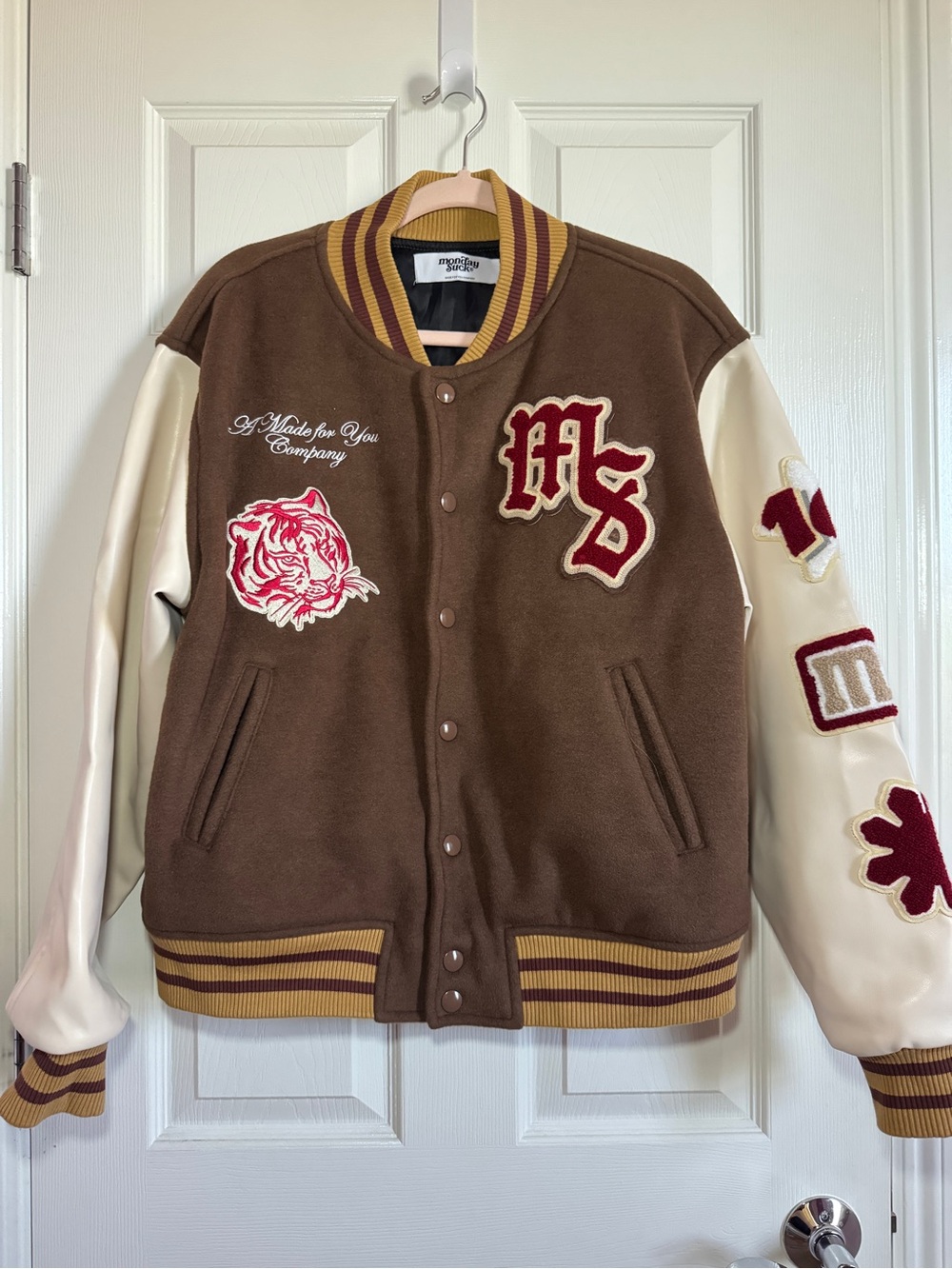 Mondaysuck Varsity Jacket❤️🤎💛